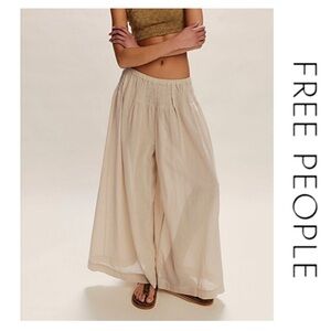 FREE PEOPLE Rising Sun Pants M Billowy Wide-Leg Flattering Fit Pants Med  NWTS
